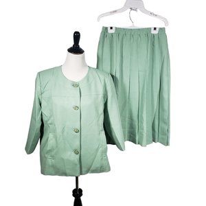 Judy Bond Women's size 14 2 Piece Mint Skirt Suit